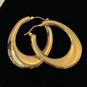 14kt Yellow Gold Oblong Hoop Earrings